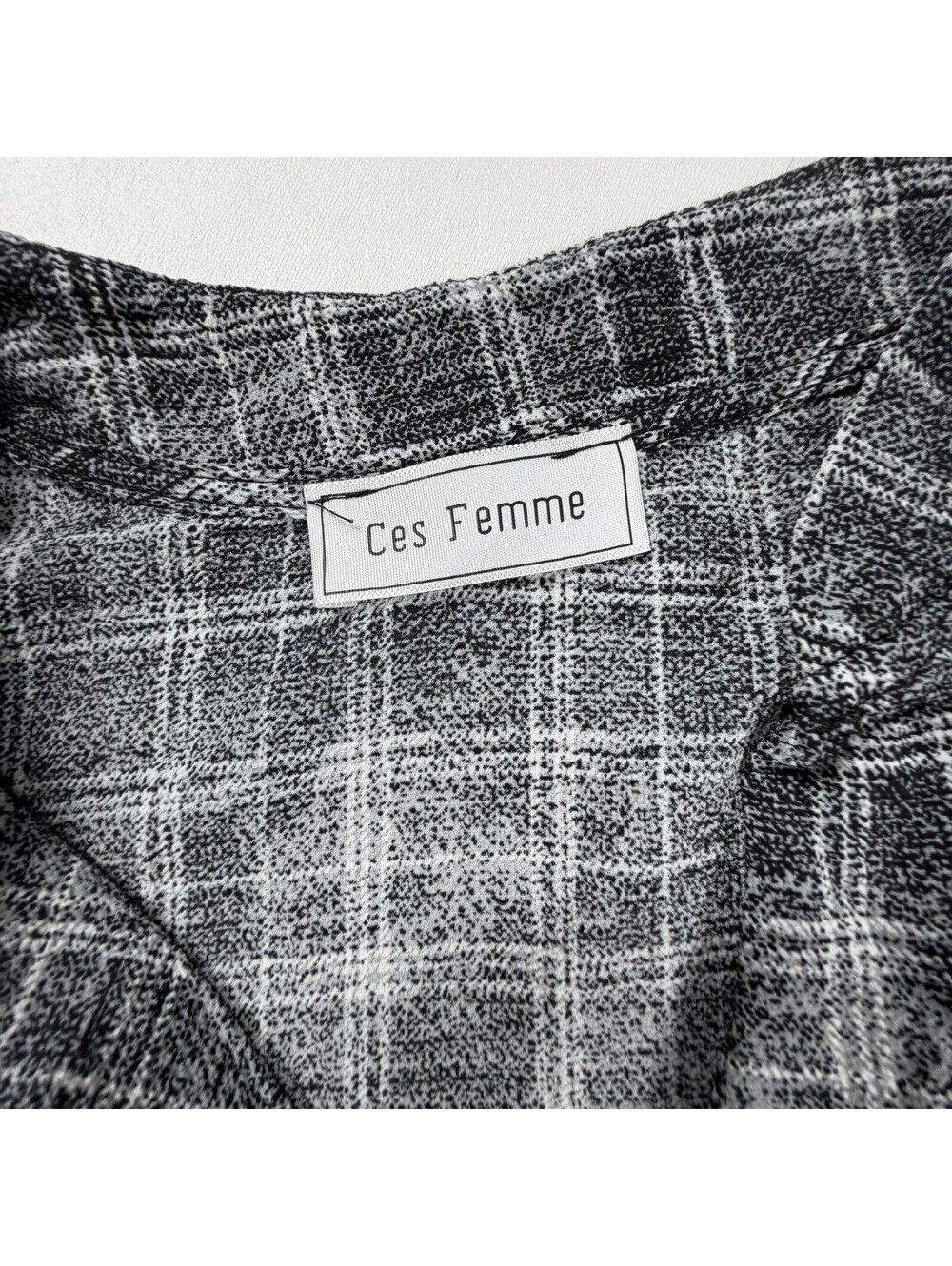 Ces Femme Black and White Plaid Long Sleeve Blouse - Picture 3 of 8